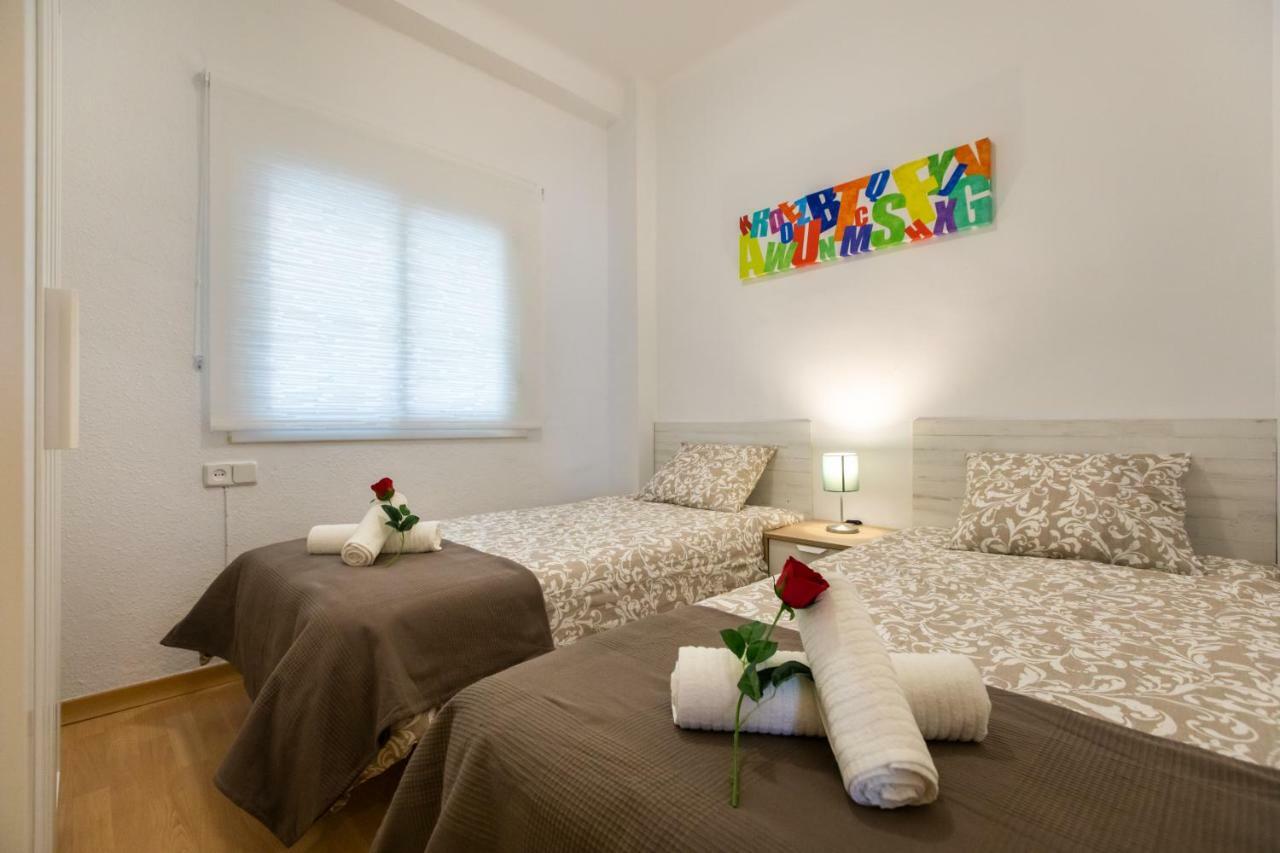 Stay Barcelona Borne Apartment Bagian luar foto