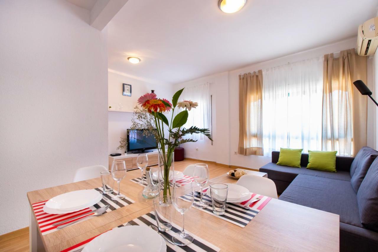 Stay Barcelona Borne Apartment Bagian luar foto