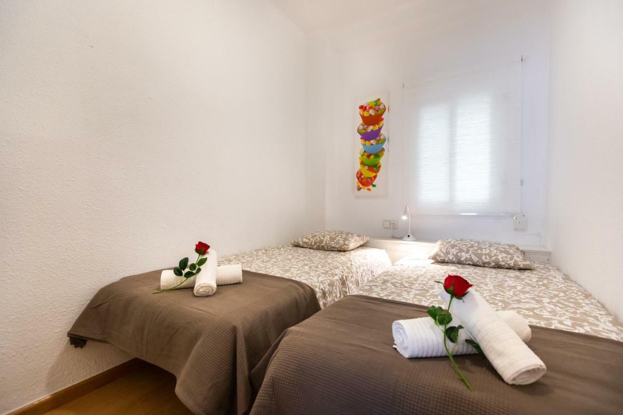 Stay Barcelona Borne Apartment Bagian luar foto